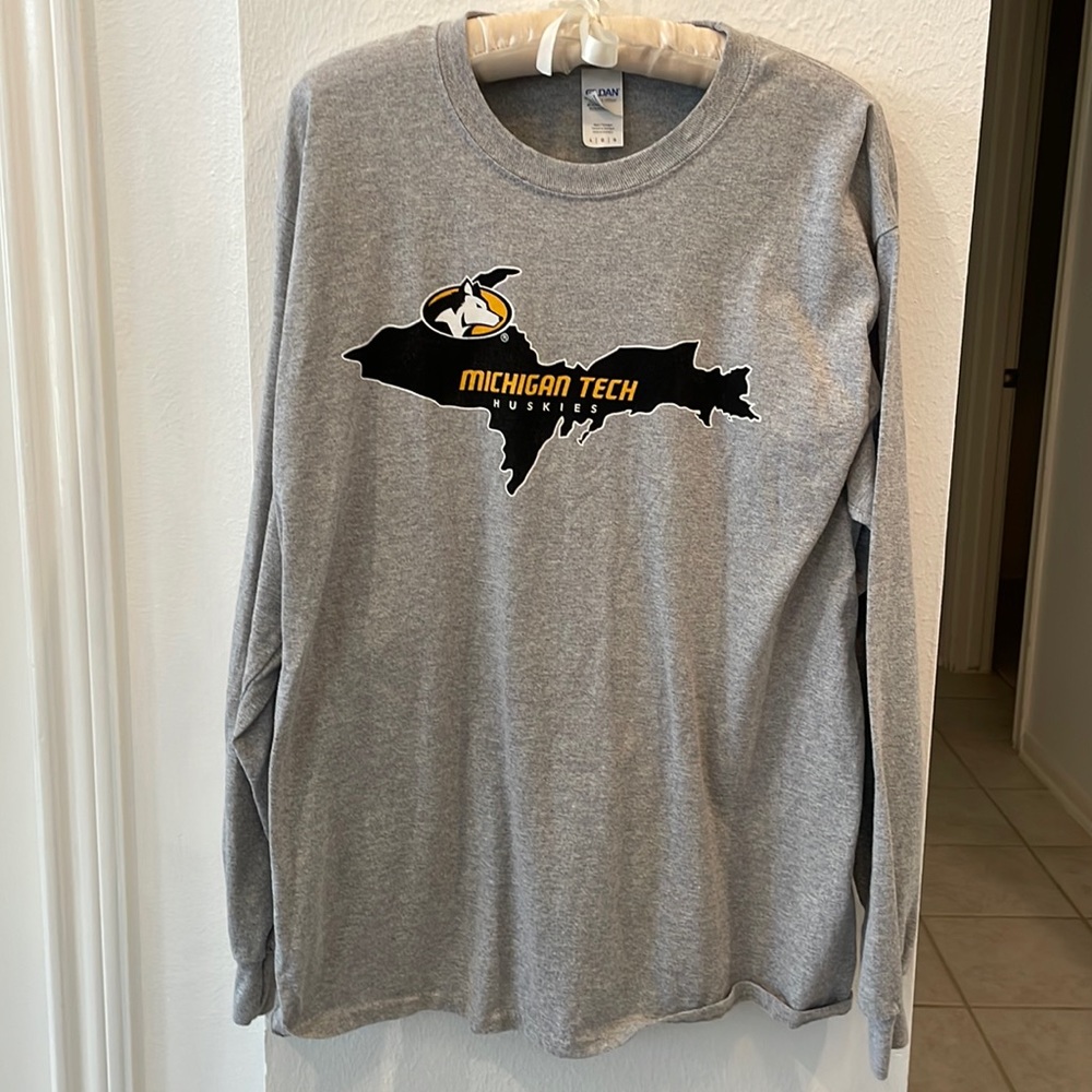 Michigan Tech! MTU! Go huskies!